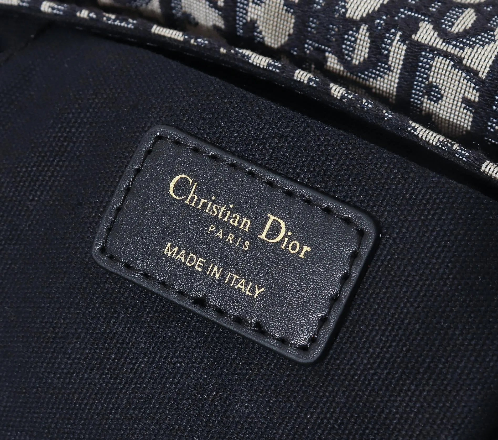 Designer Handbags DR 173